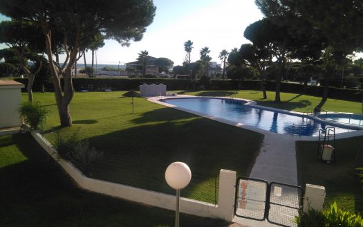 Apto en El Portil, Huelva.