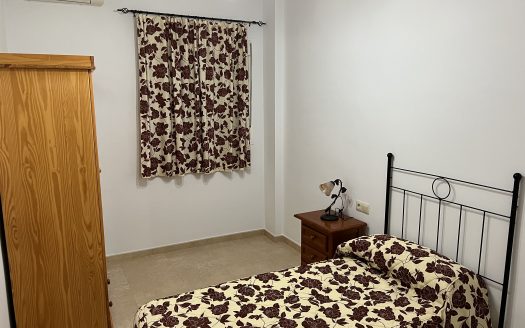 Apto en Morón de la Frontera, Sevilla.