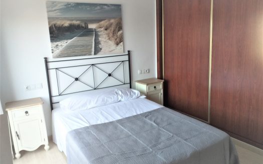 Apto en Aguadulce, Almería.