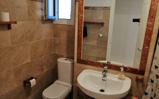 Apto en San Luis de Sabinilla, Málaga.