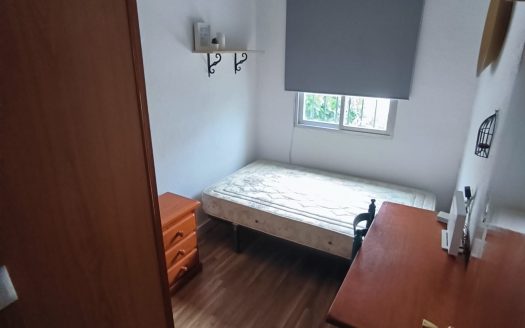 Habitación en Fuengirola, Malága.