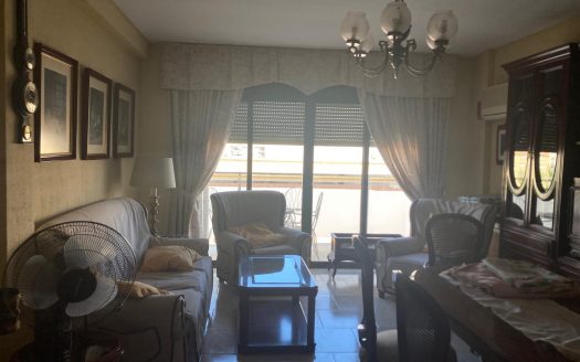 Piso zona Medina Azahara, Córdoba Capital.