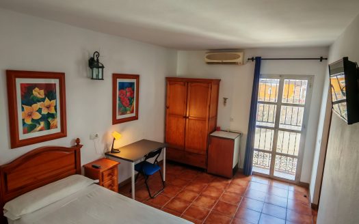 Habitación centro de Marbella, Málaga.