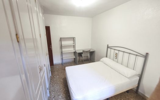 Piso en zapillo, Almería Capital.