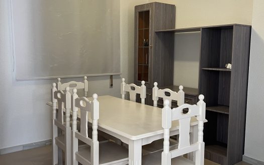 Apto en Macael, Almería.