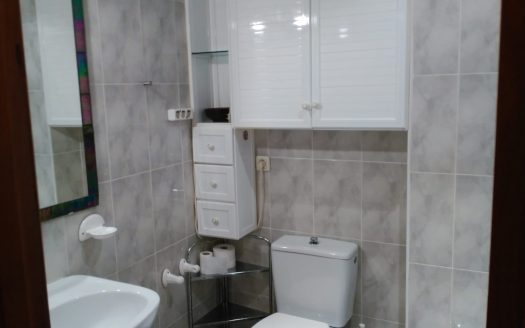 Piso en San José de la Rinconada, Sevilla.