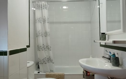 Habitación en Fuenteheridos, Huelva.