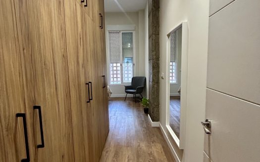 Piso en Cueva de Menga, Sevilla Capital.