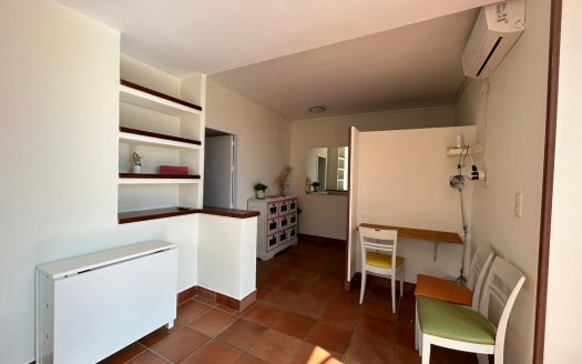 Habitación Ático plaza de la Merced, Huelva Capital.