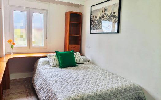 Habitación en Cádiz Capital.