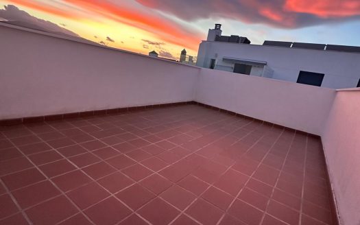 Dúplex centro de Los Barrios, Cádiz.