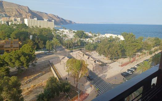 Piso en Aguaducle, Almería.