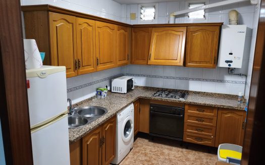 Apto en Cabra, Córdoba.