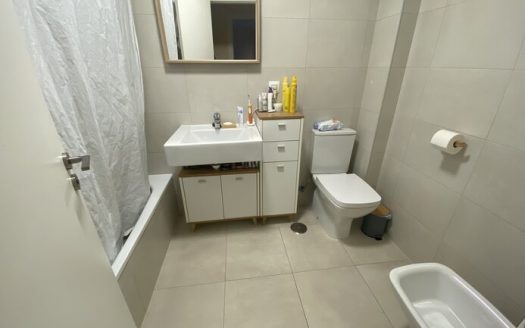 Piso en Montequinto, Dos Hermanas, Sevilla.