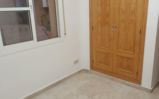 Piso zona Los Catalanes, San Pedro Alcántara, Málaga