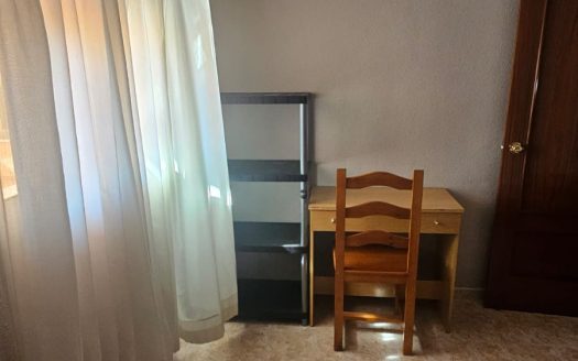 Habitación en Las Lagunas, Mijas, Málaga.