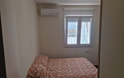 Habitación Ático Plaza de la Merced, Huelva Capital.
